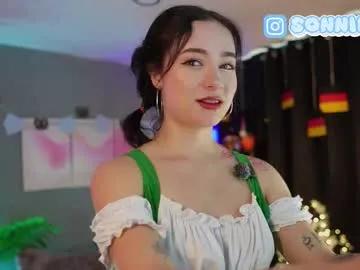 Freechat sonnie_mami on Chaturbate
