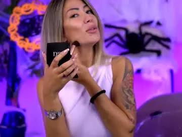 Freechat sophiapotts on Chaturbate