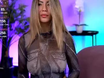 Freechat sophiapotts on Chaturbate