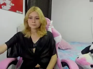 starmoonly — make me happy, cum goal! <3 #transgirl #femboy #sissy #anal #bigcock [1963 tokens remaining]