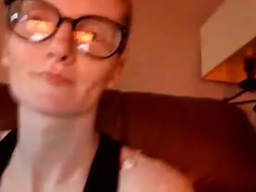 stickyredfunsize — ClassicTicket:  cowgirl show. Tip 100 tokens to get your ticket.  Type /cmds to see all commands.