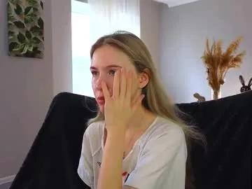 succubelle on Chaturbate 