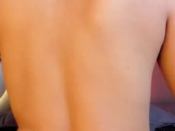 sweet_lia1_ — GOAL: anal [518 tokens remaining] Welcome to my room! #feet #latina #bigass #lovense #new