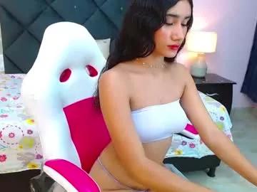 Freechat sweettyalondra on Chaturbate
