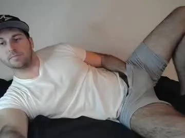 Freechat theetwohander on Chaturbate