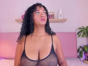 Freechat tinacurly on Chaturbate