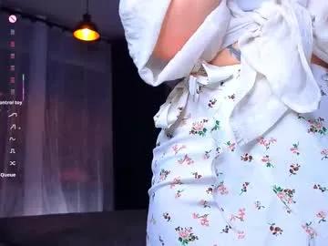 tinnymollys01 — GOAL:  Bloww kiss you  |Guys Hello everyone, Its my firts time here!  Im Molly ntmu ^_^ #bigass #natural #18 #teen #shy [10 tokens remaining]