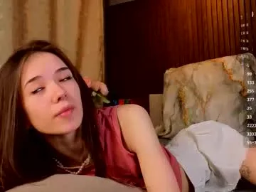 tinyanie on Chaturbate