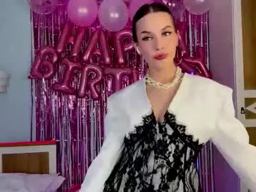 traciblow on Chaturbate