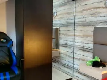 twinslovers_ on Chaturbate