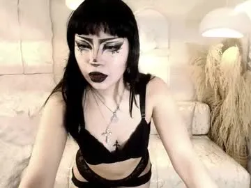 vampkitty_r on Chaturbate