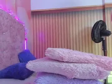 violet__taylor_ on Chaturbate