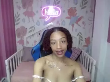 violeth_b on Chaturbate