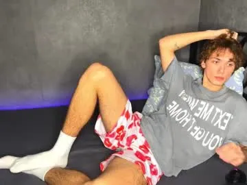 Away xavier_200 on Chaturbate