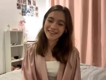 Group yaniraekberg on Chaturbate