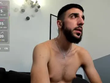 Freechat zeyn_edwards on Chaturbate