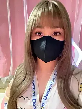 -Violet-t on StripChat