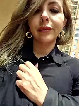 Freechat _Abril-Office1 on StripChat