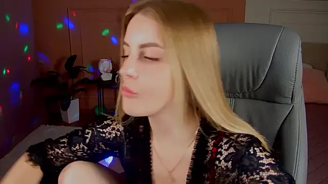 _Anita_Blair_ — Anita, I want make you happy and wet!