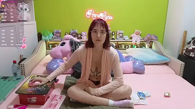 Freechat _HeraLuna_ on StripChat