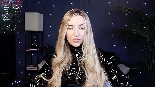 Freechat _Mi1a_ on StripChat