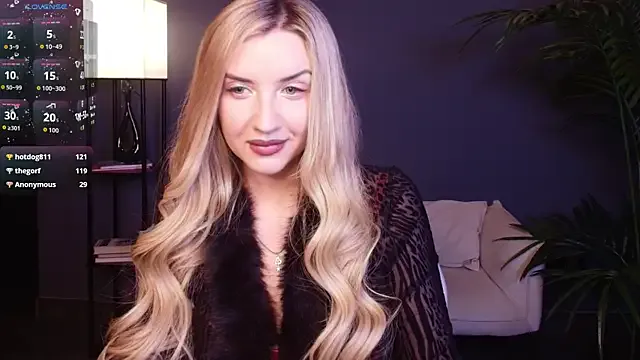 Freechat _Mi1a_ on StripChat