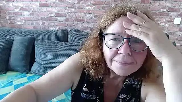 Freechat Adelewildx on StripChat