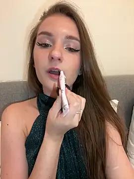 AdelinaEmber on StripChat