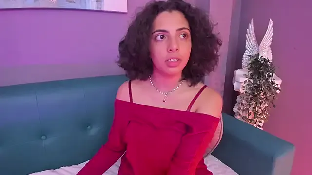 Freechat Alessiia__ on StripChat