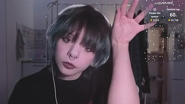 Alice_Zev on StripChat