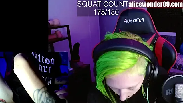 Freechat alicewonder09 on StripChat