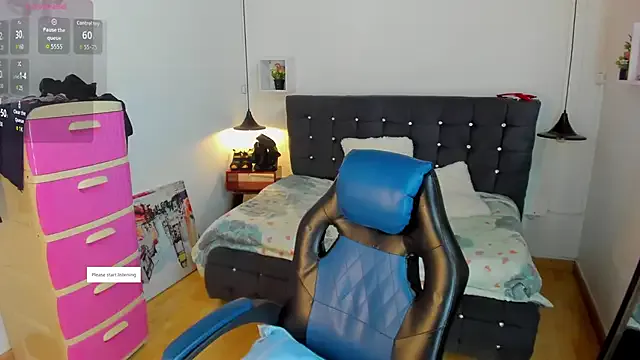 Freechat Aliciia_cute1 on StripChat