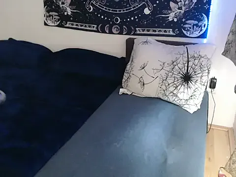 Freechat AlienforTwenty on StripChat