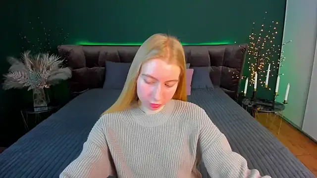 Private Alina_Blonde on StripChat