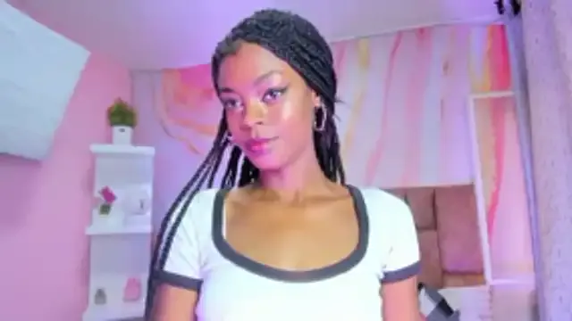 alix_noa on StripChat