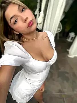 Freechat AmberAngelXXX on StripChat