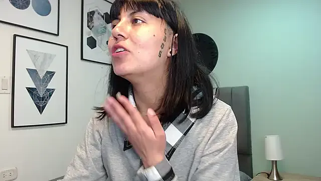 amy_adams1 on StripChat