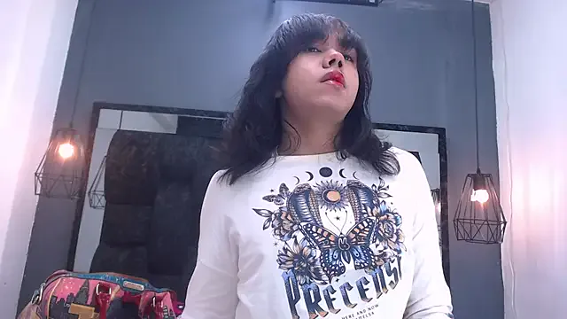 Freechat AndreaGil_ on StripChat