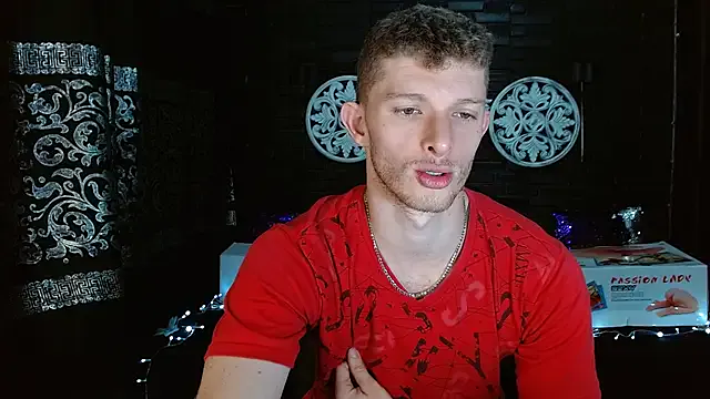 Freechat andrewxbi on StripChat