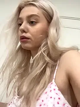 AnikaBest on StripChat