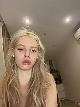 AnikaBest on StripChat