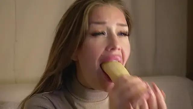 AnnyBangs — topless