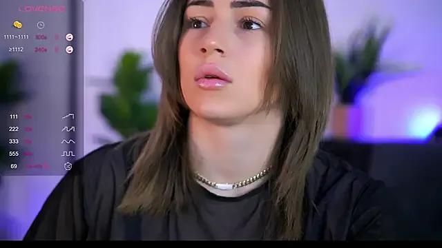 BabbyAisha on StripChat 