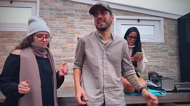 StripChat barfantasy is Freechat barfantasy — LICK AND PLAY ASSHOLE