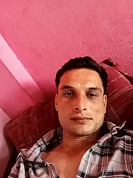 Beinghorny83's avatar