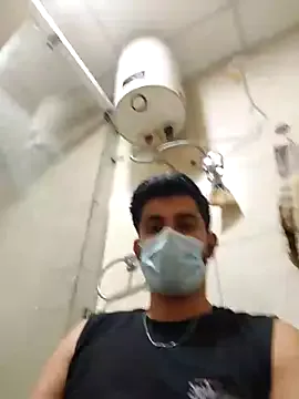 Offline bigdickfuckuu on StripChat