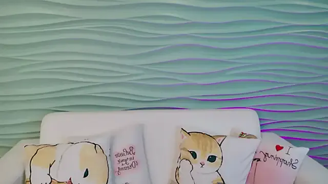 BigTitsLady- — SUCK TITS