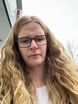 Freechat Bikergirl_97 on StripChat