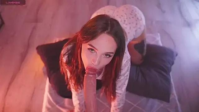 Freechat Bllowjoyy on StripChat