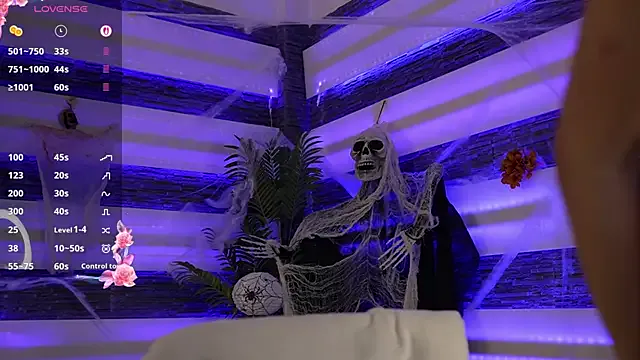 blondie_muller on StripChat